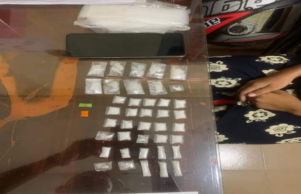 យើងរួមគ្នាអនុវត្តវិធានការ ៣ កុំ និង ៣ ការពារ របស់រាជរដ្ឋាភិបាល ក្នុងការទប់ស្កាត់ការរីករាលដាល ជំងឺកូវីដ-១៩ ក្នុងសហគមន៍...!