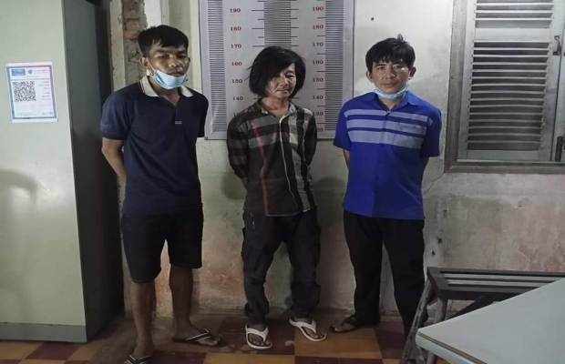 ជនសង្ស័យ៣នាក់លួចយ៉ាងសកម្មត្រូវបានសមត្ថកិច្ចស្រុកពារាំងបង្ក្រាប