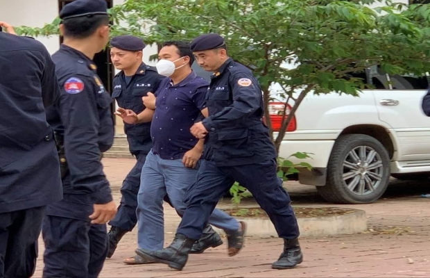 ចាប់វាយខ្នោះជនជាប់ចោទសោម សមសក្តិ មិនទាន់បានមួយដង្ហើមចង្រិតផង ក៍ដោះលែងទៅវិញធ្វើអោយមានការរិះគន់យ៉ាងខ្លាំង