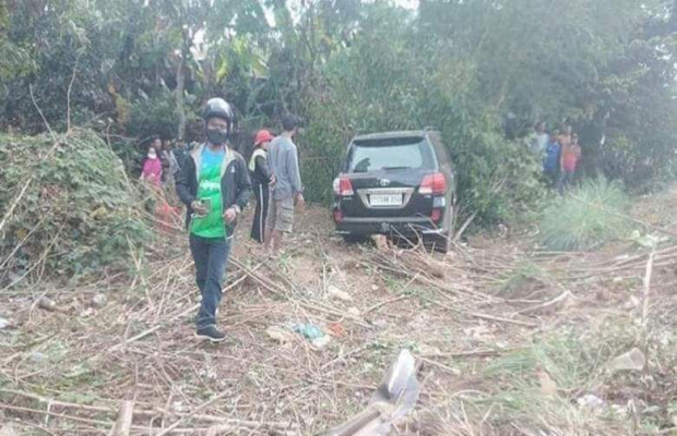 លោកតា​វយ័៧២​ឆ្នាំ​បើករថយន្តTOYOTA LAND CRUISER ស៊េរីទំនើបបុកម៉ូតូបណ្តាលអោយ ម្តាយ​និង​កូន​ស្លាប់យ៉ាងអាណោចអាធម័...