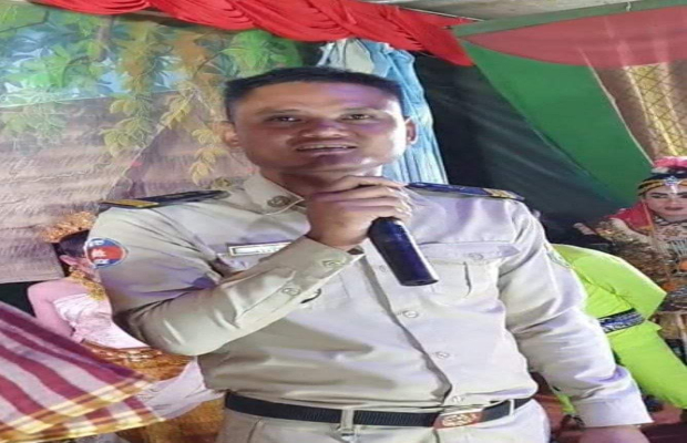 ទុកជាបទពិសោធន៍អស់មួយជីវិត ក្នុងភារ:កិច្ចជាអ្នកបំរេីប្រជាពលរដ្ឋ កែប្រែឡេីងកុំទុកឲ្យពេល ហេីយកុំឲ្យមានជាលេីកទី២ទៀតណាលោក