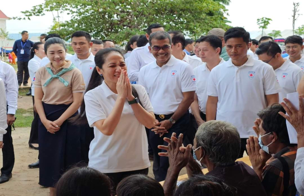 កម្មវិធីសប្បុរសធម៌ពិនិត្យ និងព្យាបាលជំងឺជូនប្រជាពលរដ្ឋនៅក្រុងរុនតាឯកតេជោសែន របស់សមាគមគ្រូពេទ្យស្ម័គ្រយុវជនសម្ដេចតេជោ(ស.គ.យ.ត-TYDA)...!