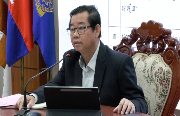 ប្រធានក្រុមប្រឹក្សាខេត្តសៀមរាប ជំរុញដល់ក្រុមការងារ និងអាជ្ញាធរបន្តដោះស្រាយសំណូមពរប្រជាពលរដ្ឋដែលនៅសេសសល់ និងគ្រប់គ្រងបញ្ហាសត្វពាហនៈនៅតាមដងផ្លូវ